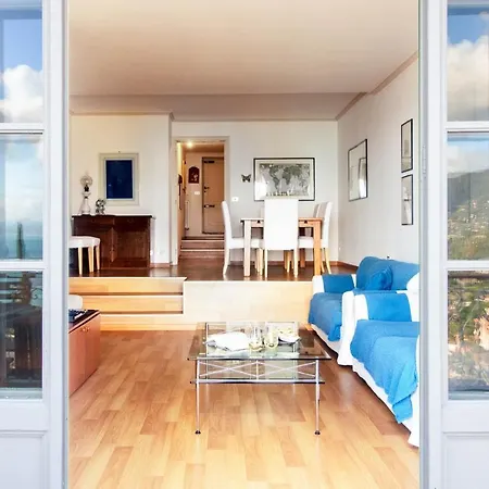 Minerva House Апартаменты